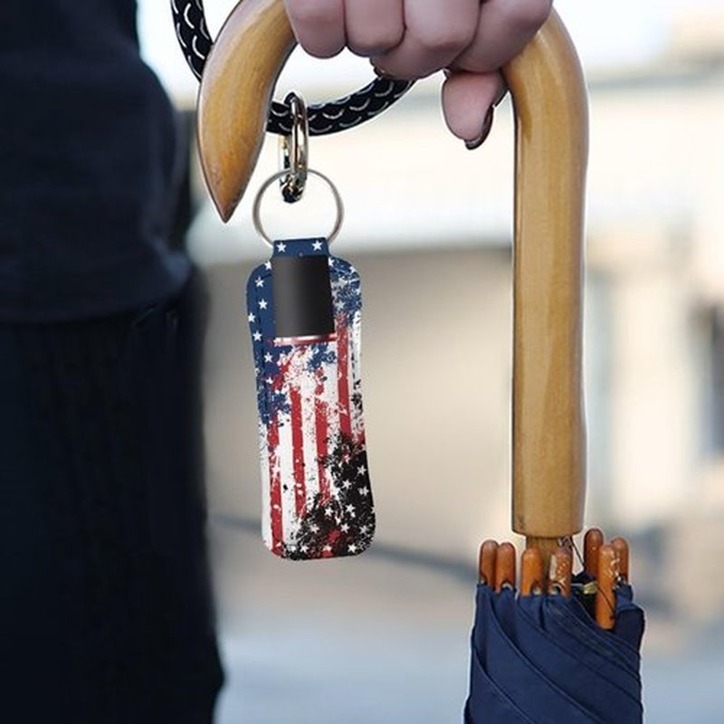 SEANATIVE American Flag 5 PCS Lipstick Holder Keychain Chapstick Case Keychain Lip Balm Portable Sleeve Organizer Holder Cute Mini Keychain Chapstick Holder for Women
