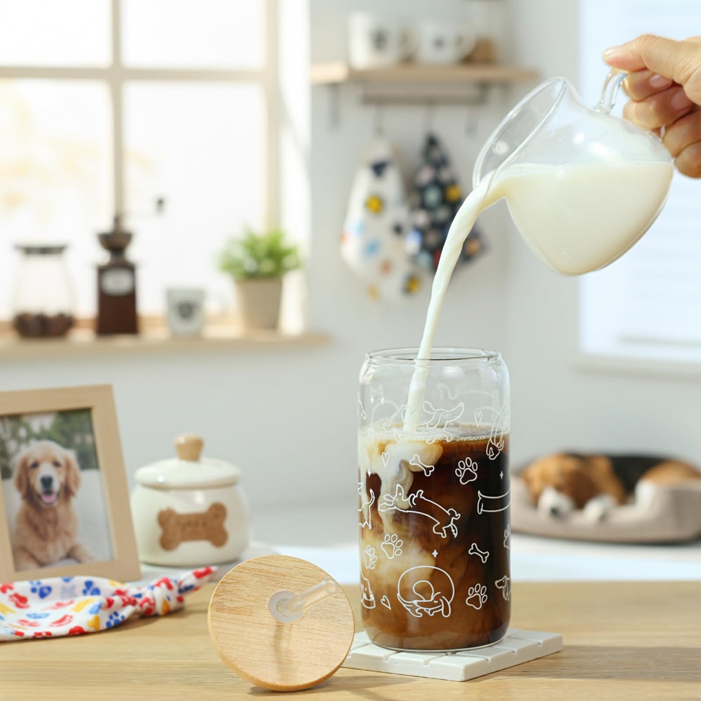 KMCCUMBER Dachshund Glass Cup with Lid & Straw for Dog Lovers - 16oz Cute Funny Weiner Dog Iced Coffee Cup Smoothie Tumbler Dog Owner Gift for Friend Mom Wife Pet Mommy Teen Girls Valentines Gifts