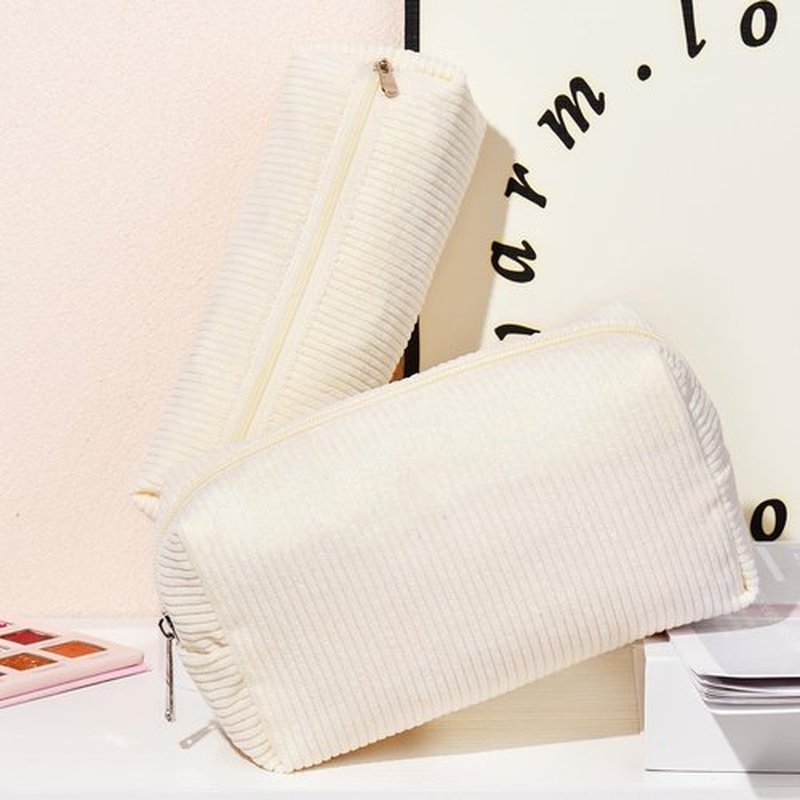 SOIDRAM Makeup Bag Corduroy Cosmetic Bag Cute White Makeup Pouch 1Pcs Large Capacity Makeup Bags and 1Pcs Makeup Brushes Storage Bag Travel Toiletry Bag Organizer