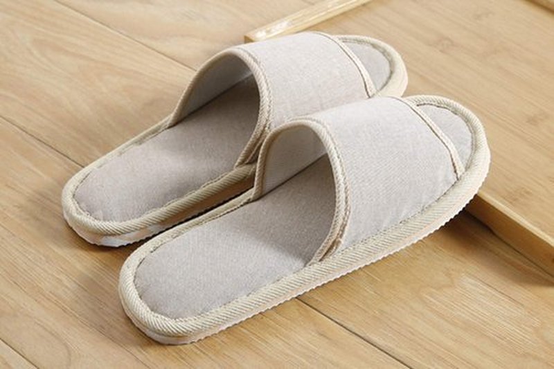 6 Pair of Open Toe Breathable Slippers,Solid Color Casual Slippers,Spa Slippers for Guests, Hotel, Travel, Unisex Universal Size Washable (6 beige medium size)