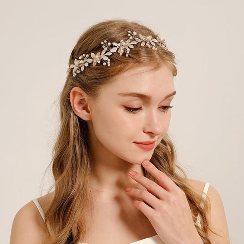 LEMOXIVI Wedding Headpiece for Bride Flower-Leaf Bridal Headband Pearl Hair Accessories for Flower Girl Bridesmaid, Gold