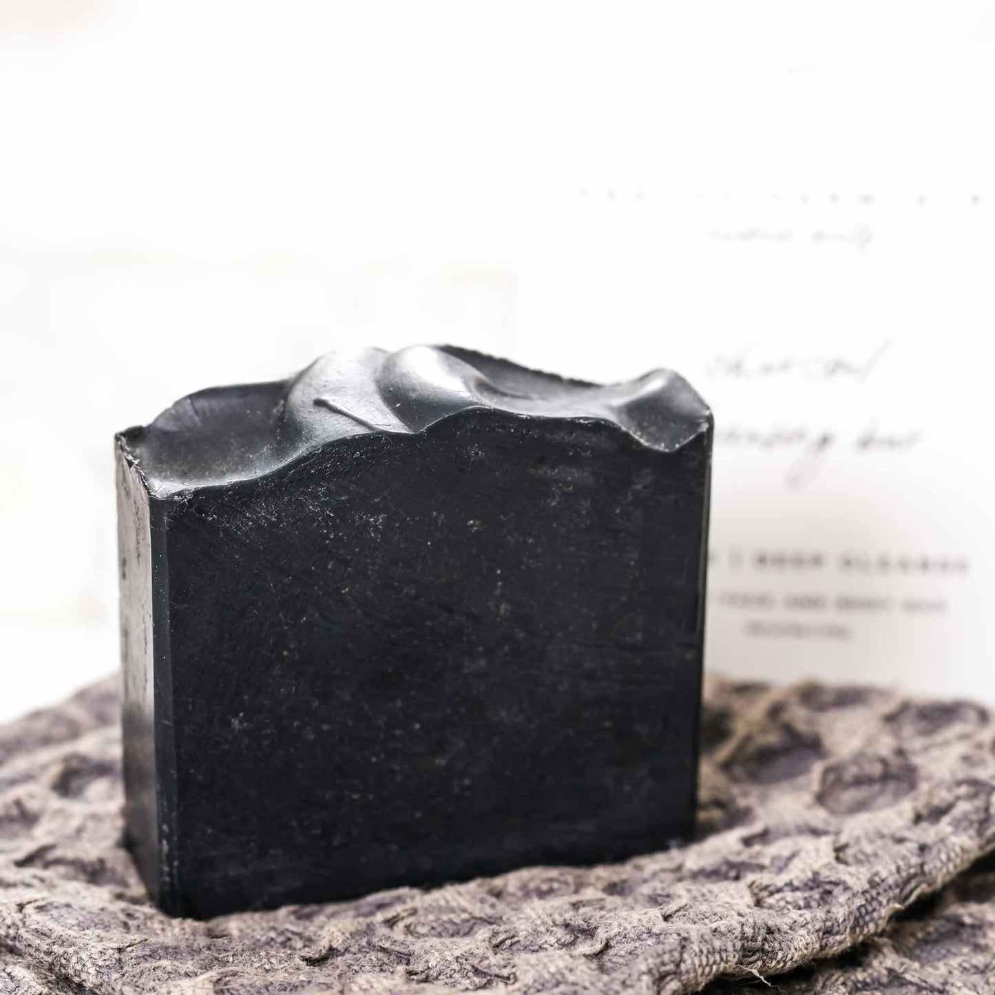 Pretty farm girl Charcoal Beef Tallow Soap & Goat Milk Soap – Clear & Deep Cleanse Natural Soap with Activated Charcoal – Handmade Organic Soap Bar for Acne & Oily Skin – Fragrance Free Bar Soap