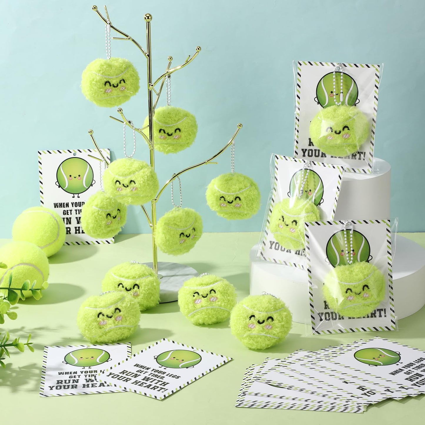 Jenaai 20 Set Tennis Gifts Smile Keychain with Inspirational Cards for Tennis Party Favors Sports Lover Team Coworker Birthday Gifts Bags