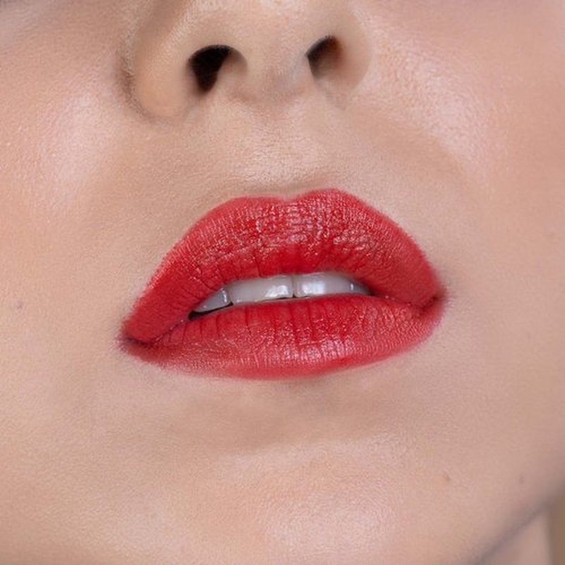 OFIR Longwear Demi-Matte Lip Line | Smudge-Proof, Easy Glide, Hydrating, Long-Lasting Color, Precise Application, True Red Lip Liner Pencil for Defined Lips | 0.042 OZ