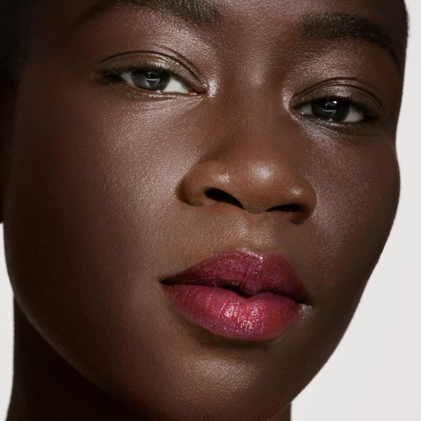 Fenty Beauty by Rihanna Gloss Bomb Universal Lip Luminizer Riri