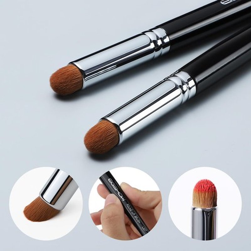 Lip Brush, EIGSHOW Lip Smudge Brush Round head for Gloss Lipstick, Multi-purpose Makeup Blending Applicator, Reusable - Black