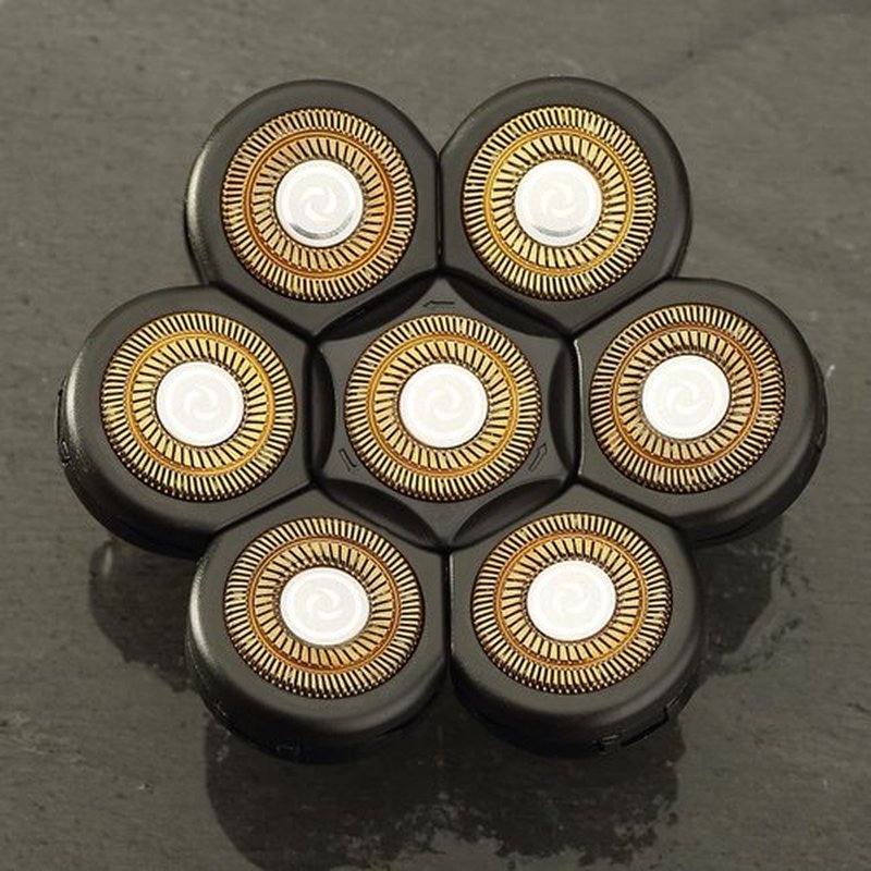 Universal 7 Blades Head Shaver Replacement Heads for Head Shaver and Other Brands Shaver, 7 Heads Head Shaver Bald Shaver Beard Electric Razor Shaver Head (Gold+Black)