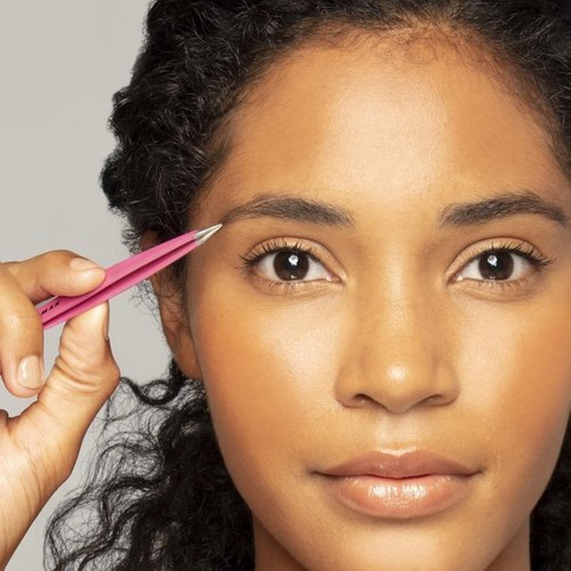 Tweezerman Stainless Steel Point Tweezer - Eyebrow Precision Tweezers, Facial and Ingrown Hair Removal (Pretty In Pink)
