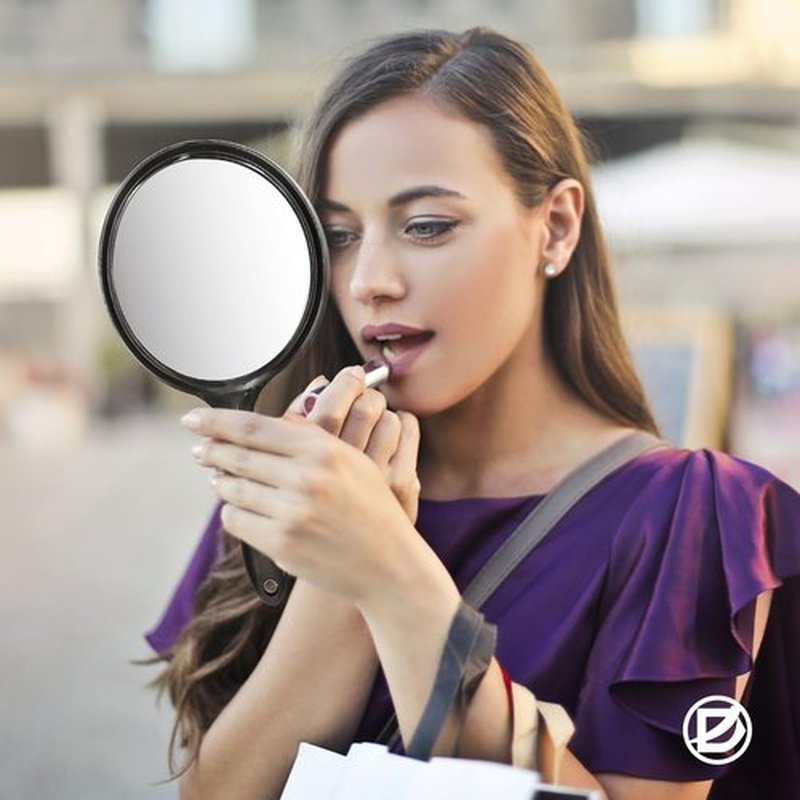 D Handheld Mirror with Handle - 5.4" W x 10.4" L Hand Mirror Large Doule Sided Magnifying Mirror 1X 2X Handle Makeup Mirror Acrylic Handheld Mirror Rounded Shape Black