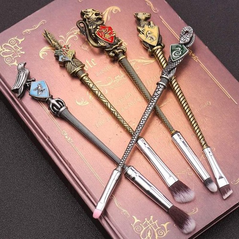 Potter Makeup Brushes Harry Gifts Comb Mirror with Gift Box for Eyeshadow Eyebrows Eyeliner Lips Concealer Contouring Highlighter Blending Wizard Wand Makeup Brushes Set