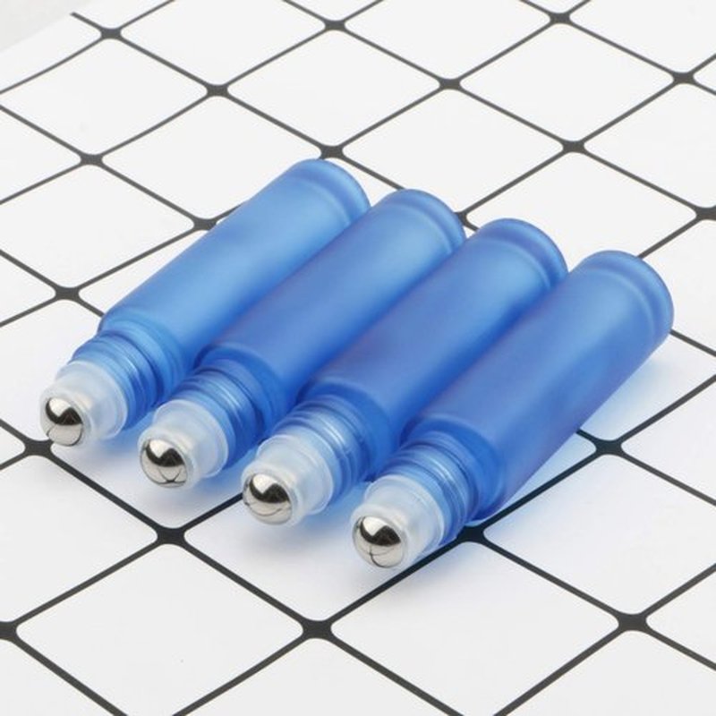 Kesell Glass Roller on Bottle, 10ml Refillable Essential Oil Bottle with Stianless Steel Ball, Pack of 10 (Light blue)