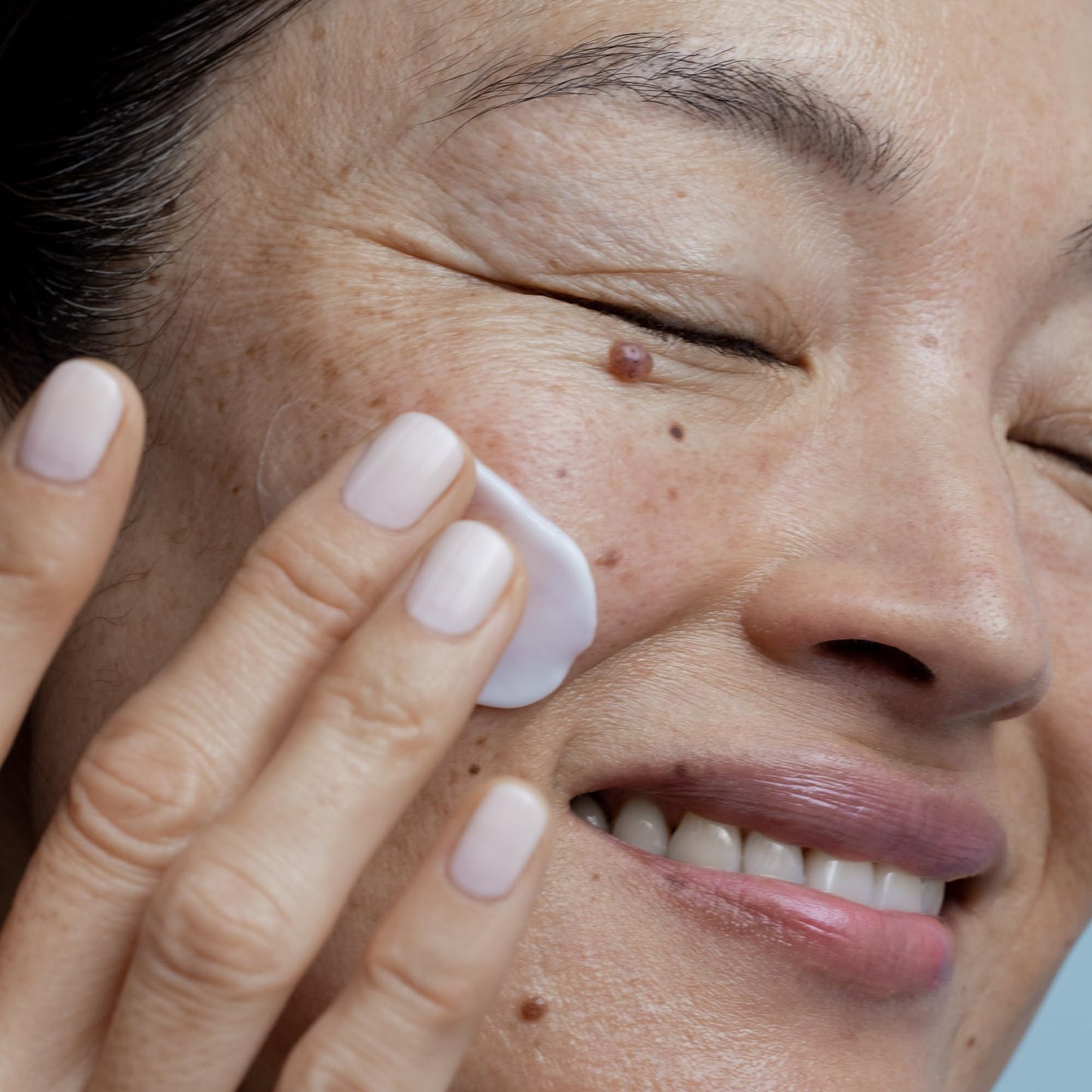 Obagi Professional-C Peptide Complex Serum – Improves the Appearance of Firmness, Skin Tone & Fine Lines & Wrinkles – 1 oz