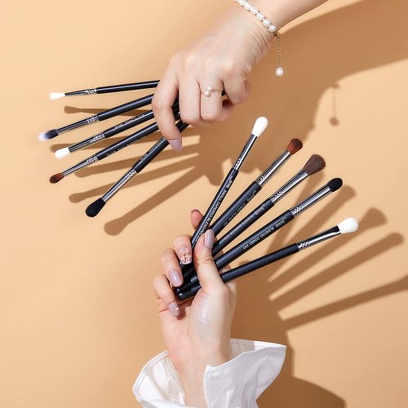 Jessup Eyeshadow Brush Set Professional Eye Blending Brushes for Lid Small Fluffy Soft Eye Brushes 10pcs, T331