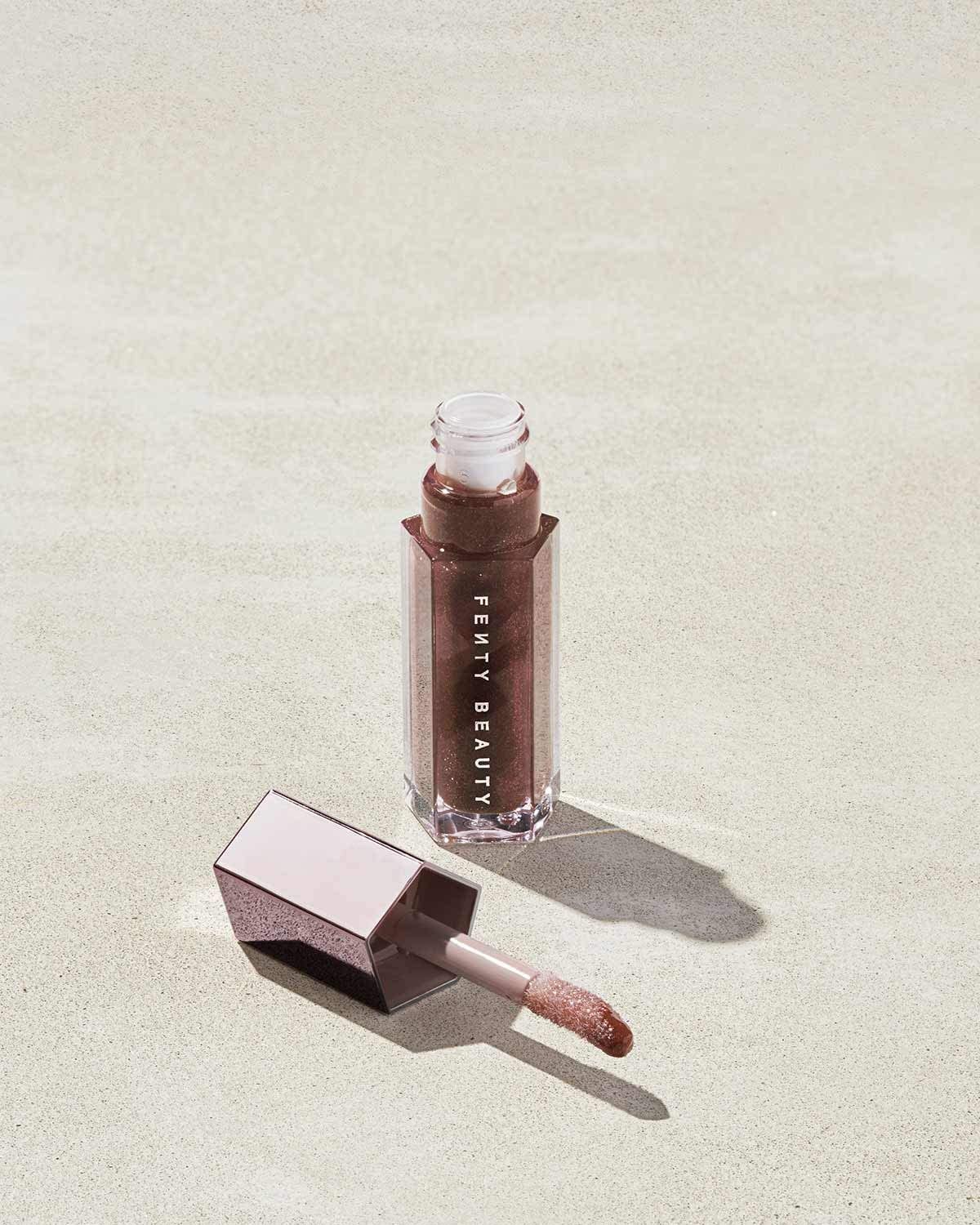 Fenty Beauty by Rihanna Gloss Bomb Universal Lip Luminizer Riri