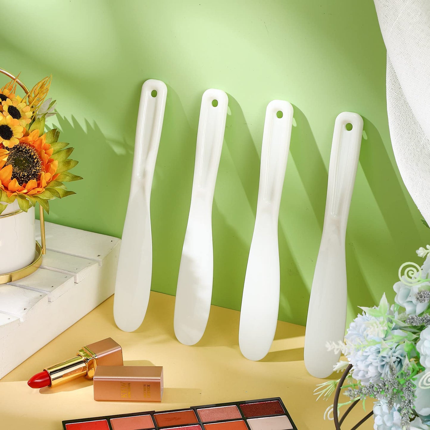 10 Pcs Plastic Cosmetic Spatula Jelly Mask Skincare Lotion Disposable Spatulas for Facials Face Mask Applicator Makeup Scoop Tools(White)