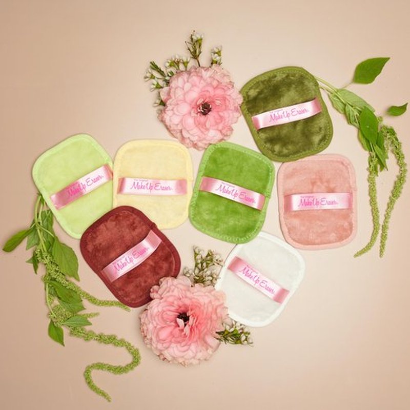 The Original MakeUp Eraser, 7-Day Set, Erase All Makeup with Just Water, Including Waterproof Mascara, Eyeliner, Foundation, Lipstick, Sunscreen, and More! Plant Power, 7ct.