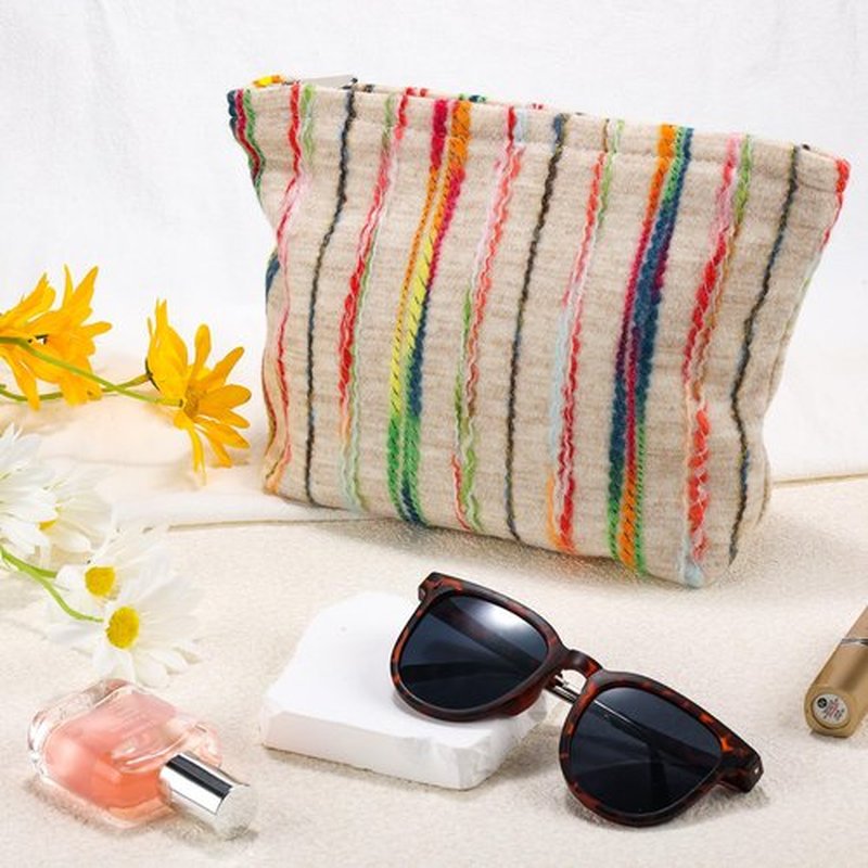 ZLFSRQ Makeup Bag Travel Cute Cosmetic Bag for Women Large Capacity Rainbow Makeup Pouch Zipper Cosmetic Pouch for Purse Aesthetic Makeup Organizer Bag Portable Toiletry Bag