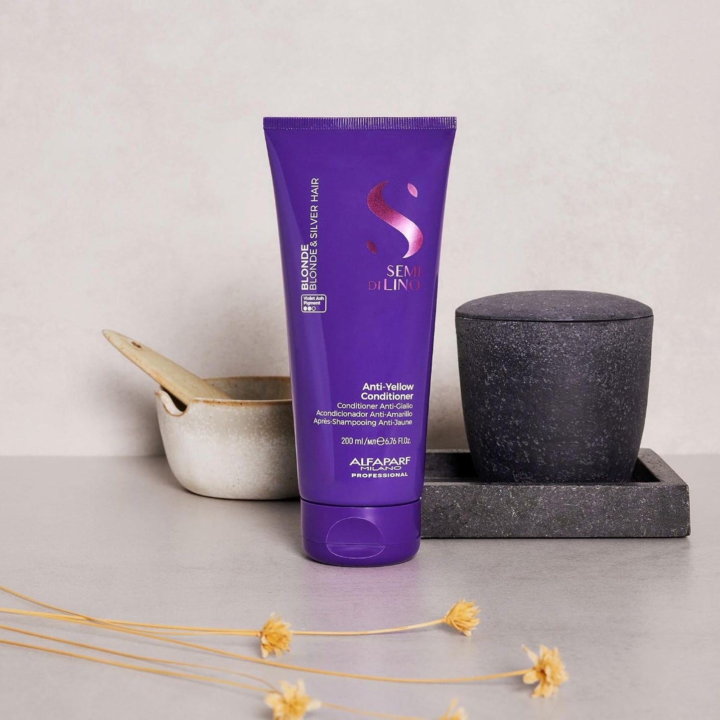 Alfaparf Milano Semi di Lino Blonde Purple Conditioner - Anti-Yellow Treatment for Blonde & Silver Hair, 6.76oz