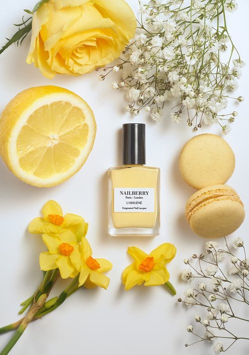 Nailberry L'Oxygéné Oxygenated Nail Lacquer | Simply The Zest | Creamy Lemon Opaque Nail Polish | UV Protected Long-Wear Nail Polish | 12-Free | Vegan | Certified Halal | Cruelty & Gluten Free | 15 ml