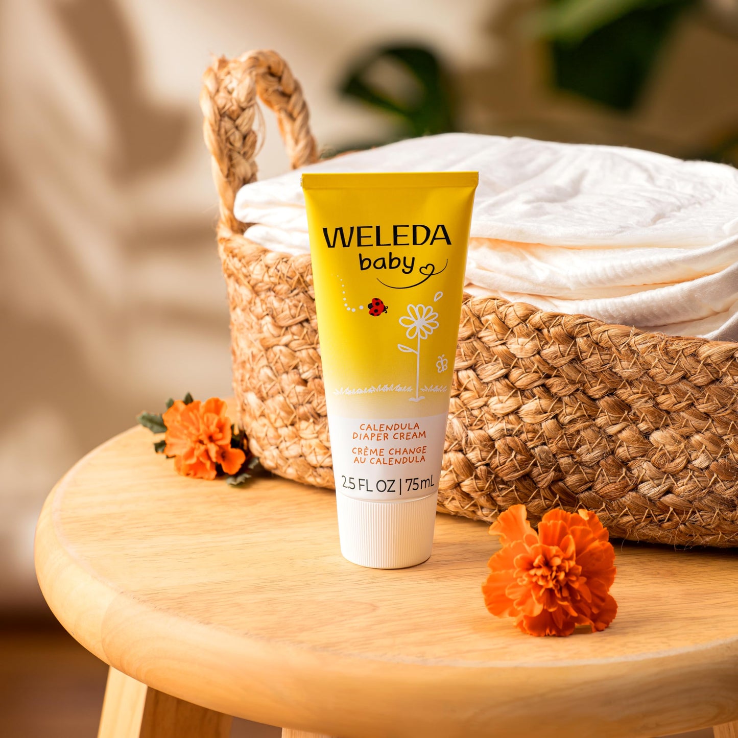 Weleda Baby Calendula Diaper Cream, 2.8 Fluid Ounce, Plant Rich Protection with Calendula, Chamomile, Sweet Almond Oil, Lanolin and Zinc Oxide