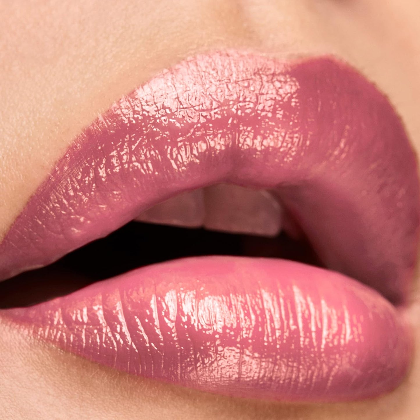 Lipstick by Elizabeth Arden, Lip Color Makeup Enriched with Advanced Ceramide Complex, Vitamin E and Maracuja Oil