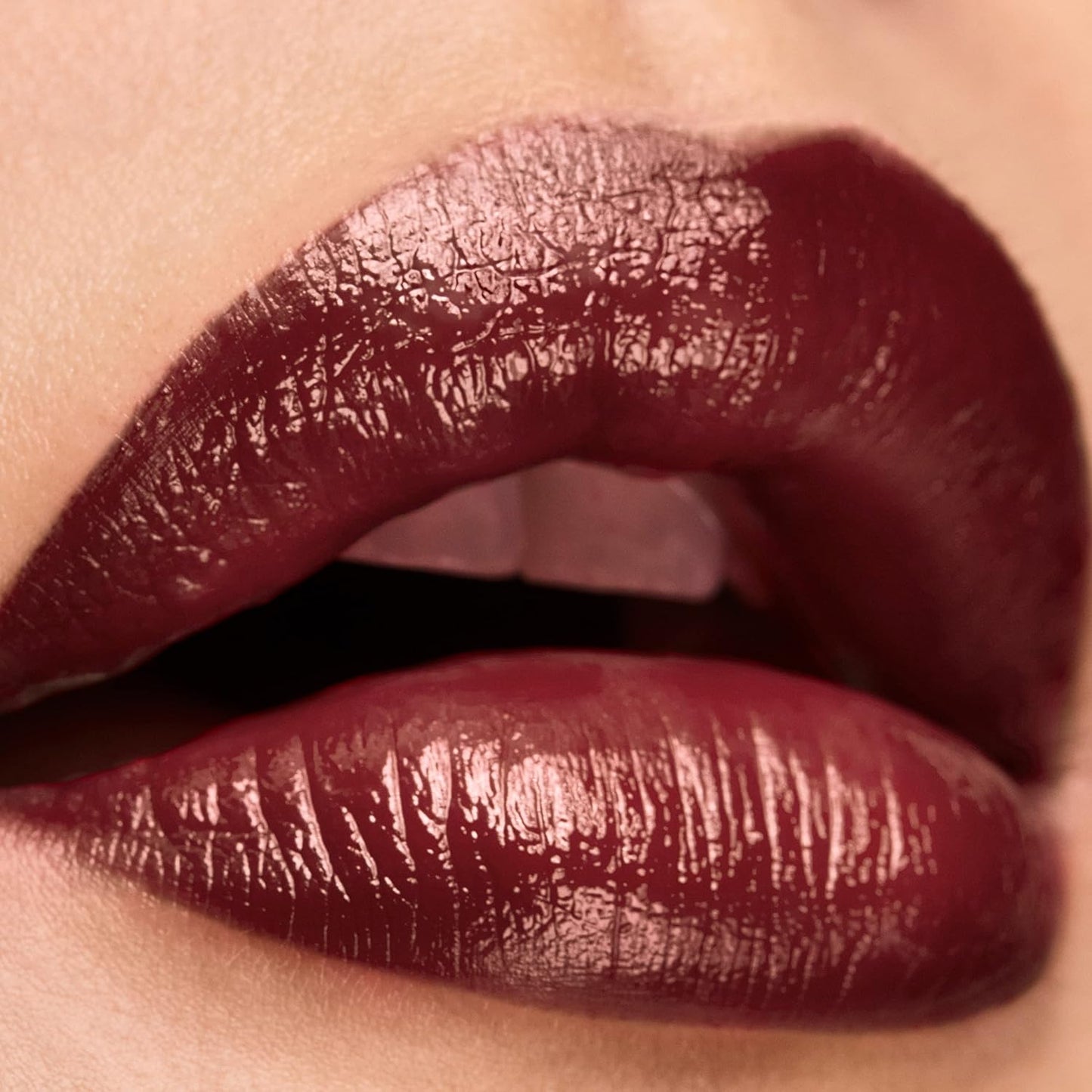 Lipstick by Elizabeth Arden, Lip Color Makeup Enriched with Advanced Ceramide Complex, Vitamin E and Maracuja Oil