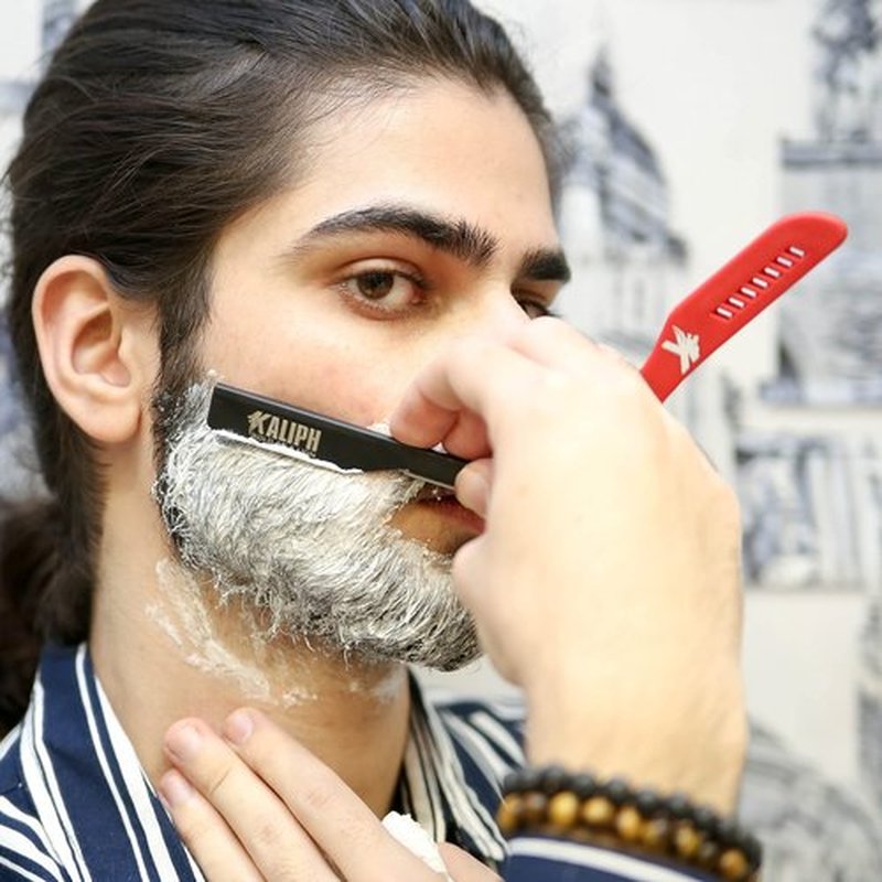 Kaliph Professional Straight Razor For Men - Premium Pack of 2 Straight Edge Barber Razor With 100 Blades - Smooth Shaving Mens Manual Cut Throat Shaver Safety Kit (RED)