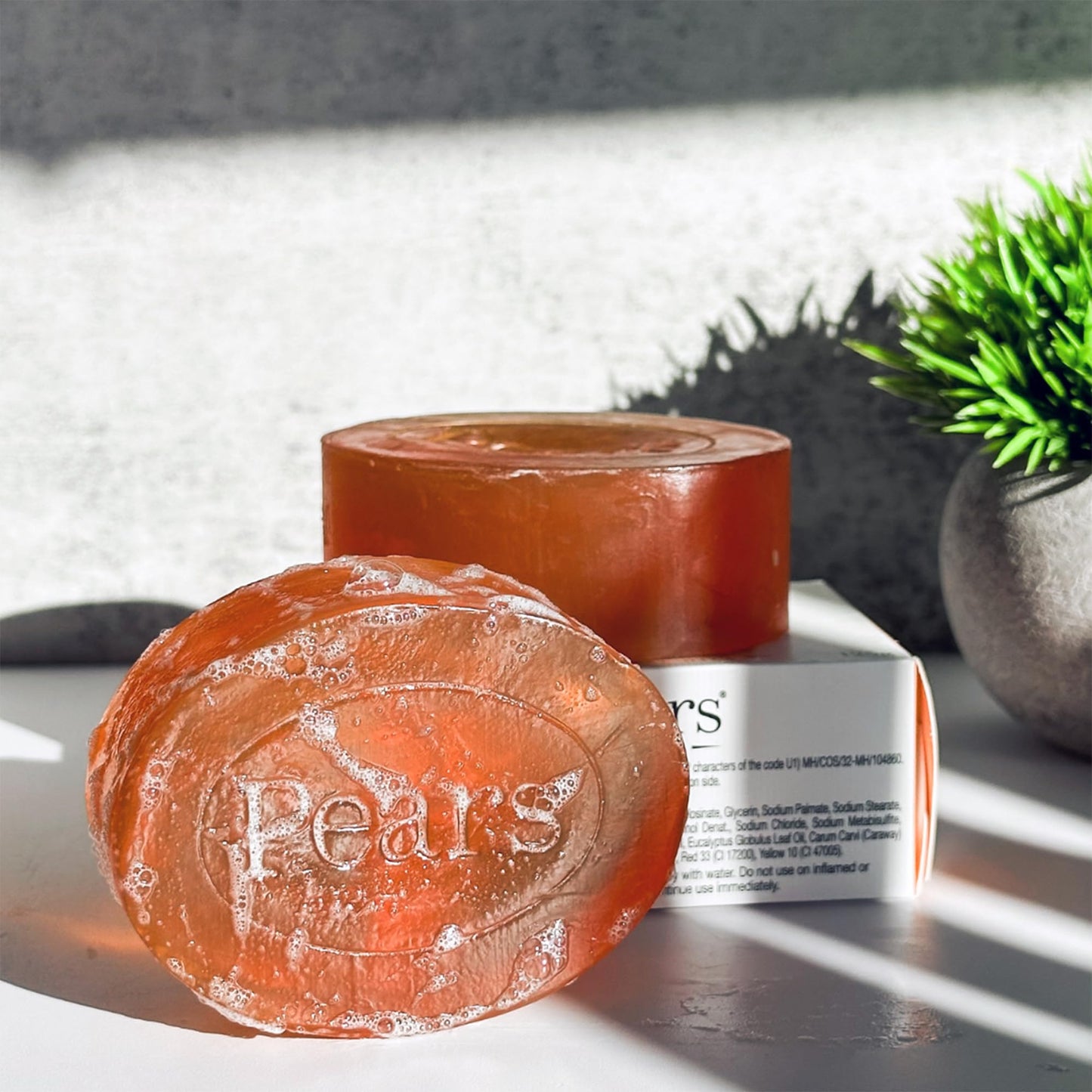 Pears Soap, Pure & Gentle with Natural Oils, 12-Pack – Transparent Amber Glycerin Soap for Pampered, Glowing Skin, 4.4 Oz Ea
