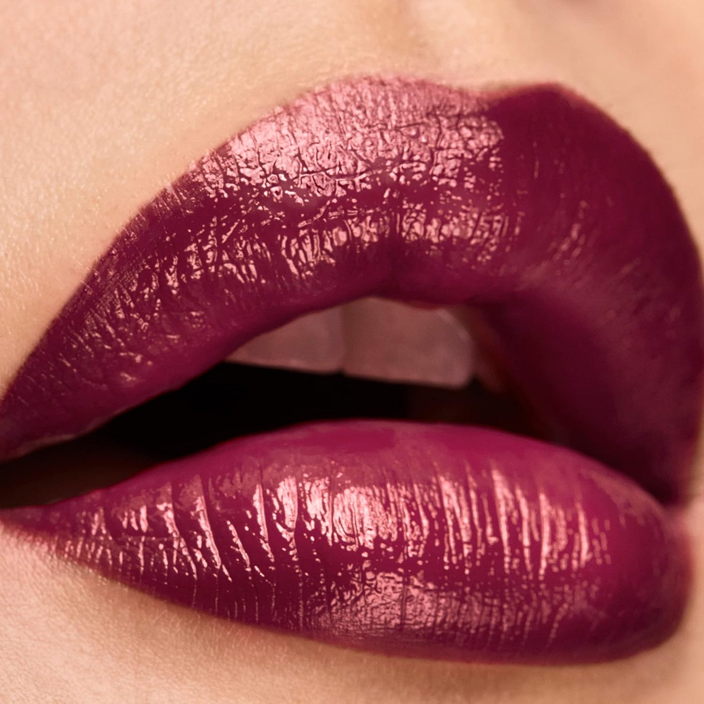 Lipstick by Elizabeth Arden, Lip Color Makeup Enriched with Advanced Ceramide Complex, Vitamin E and Maracuja Oil