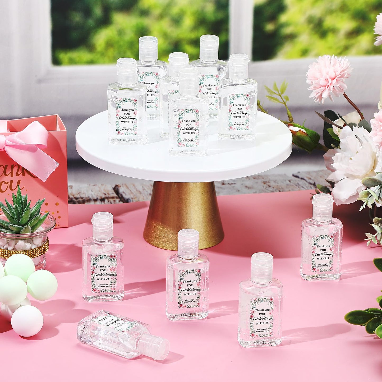 Dansib 12 Pcs Mini Aloe Vera Gel Bulk for Christmas Wedding Party 1oz Soothing Moisture Aloe Gel Bulk Travel Size for Thank You Gifts Christmas Favors Wedding Party(Floral)