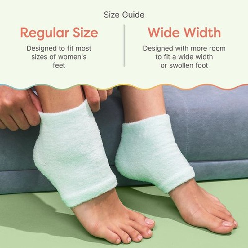 ZenToes Moisturizing Sleep Socks with Vitamin E, Olive Oil and Jojoba Seed Oil to Soften and Hydrate Dry Cracked Heels (Fuzzy Mint Green, Regular)