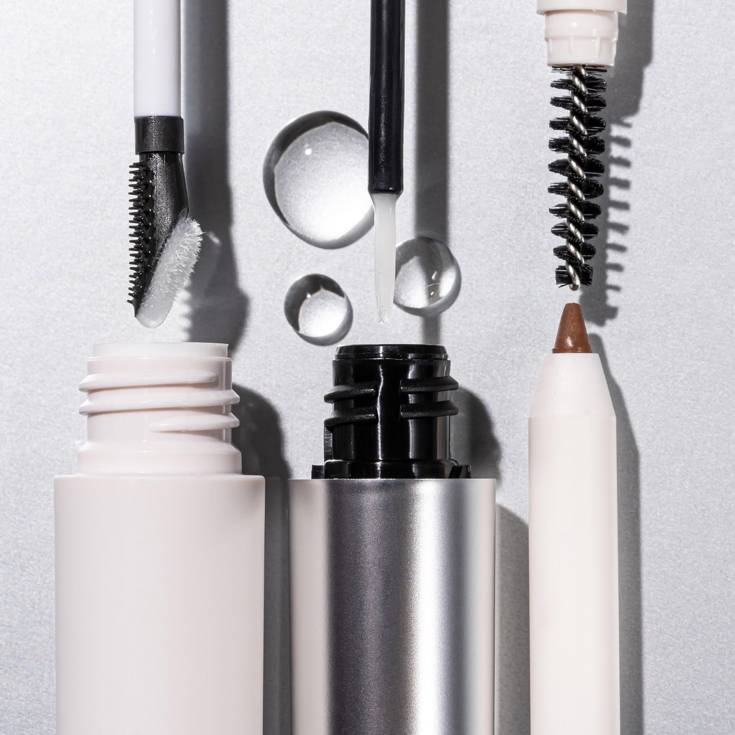 r.e.m. beauty by ariana grande Space Shape Brow Gel - Clear