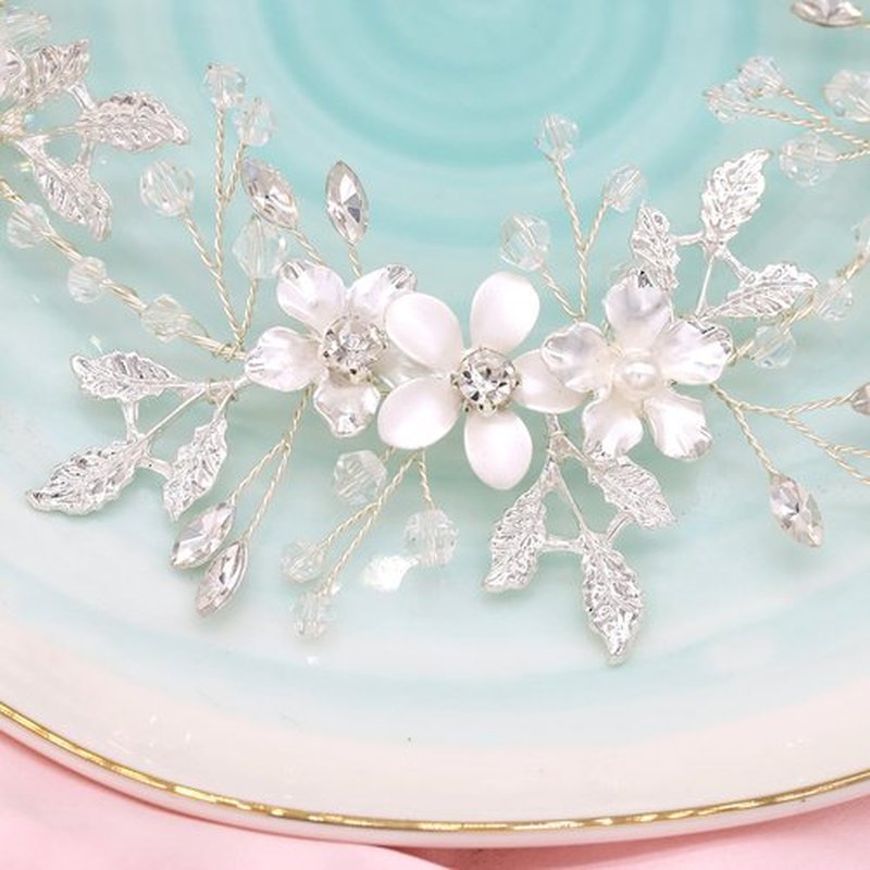 Braveamor Silver Bridal Hair Vine Bohemian Style Wedding Headpiece Crystal Pearl Headband Flower Leaves Halo Wedding Hair Accessories