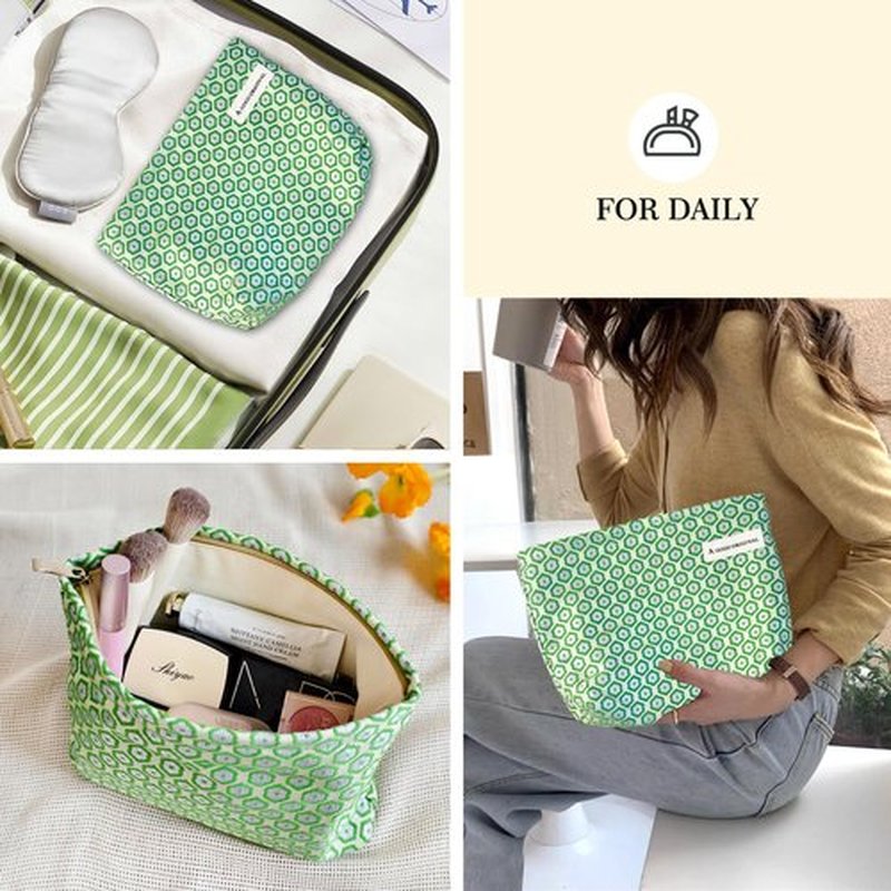 STARDW Aesthetic Cute Makeup Bag Cosmetic Bags for Women, Large Capacity Skincare Bag Travel Toiletry Bag,Makeup Organizer Bag Zipper Makeup Pouch