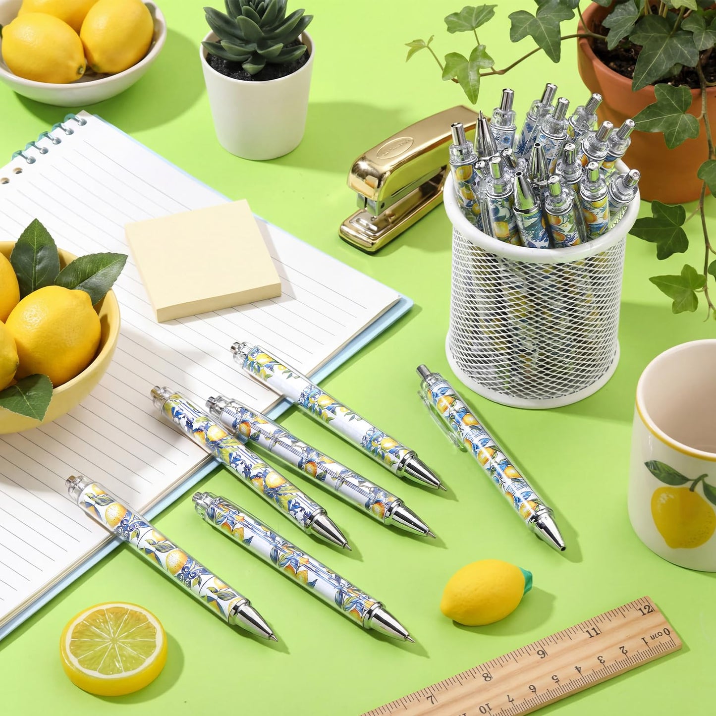 Sayglossy 36 Pcs Italian Lemon Gifts Bulk Ballpoint Pens in Black Ink Amalfi Coast Souvenir Retractable Pens Italian Gifts for Women Girls Students Graduation Birthday Lemon Party Favors