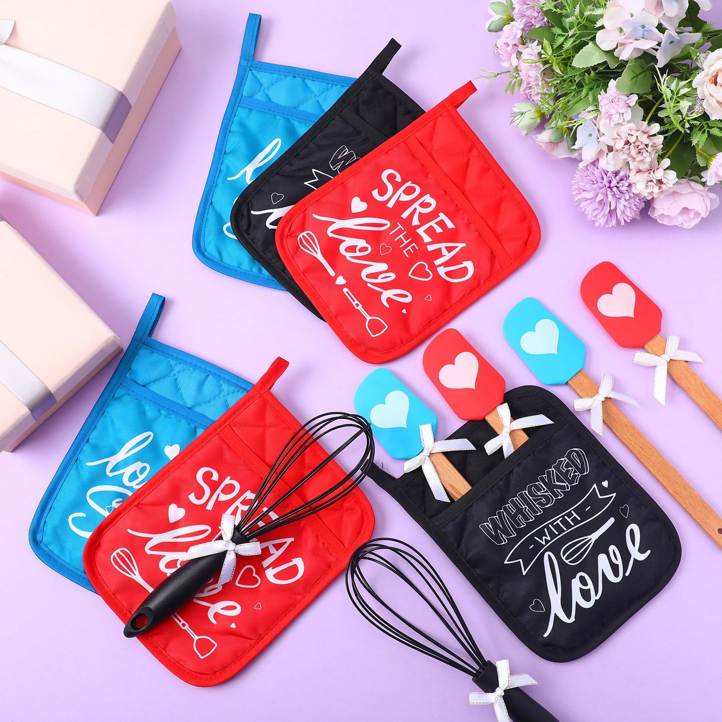 FillTouch 12 Pcs Bridal Shower Games Prize Potholder Silicone Spatula Whisk Wedding Gifts Bridal Shower Potholders for Kitchens Utensils Guests Games Prize Favors Spread Love Sweet