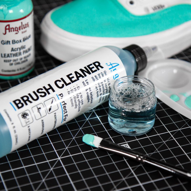 Angelus Brush Cleaner – Fast-Acting Cleaner for Brushes, Airbrushes & Art Tools – Effectively Removes Dried Acrylic, Oil, and Water-Based Paints, 8 ounces