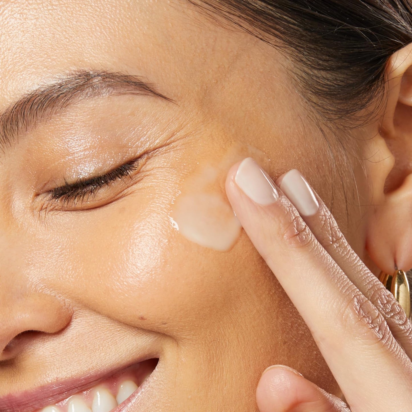 SKINIST The Overachiever Hyaluronic Acid + Retinol Firming Serum – Nighttime Anti-Aging & Hydrating Formula
