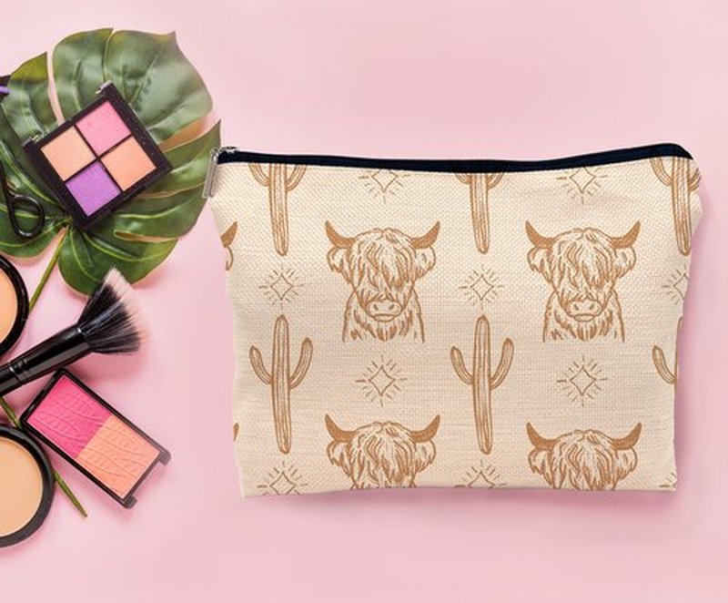 Lacosu Western beige Makeup Bag,Western Gifts For Women,Cow Makeup Bag,Cowgirl Stuff,Western Stuff For Women,Western Gifts,Cowgirl Gifts(beige)