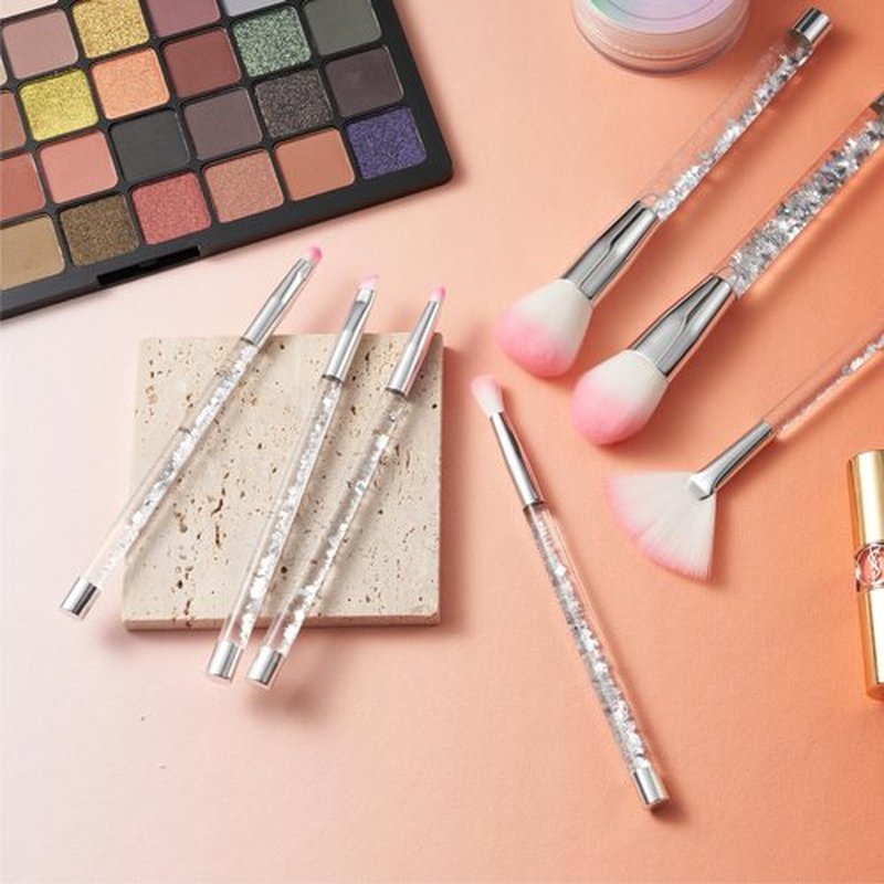 RAEEIKPHZ Travel Makeup Brush Set White,Foundation Grey Transparent Unique Liquid Flows Handle Blush Powder Fan Lip Eye Shadow Blender Eyebrow Brush Sets for Girls Lady Gift Present