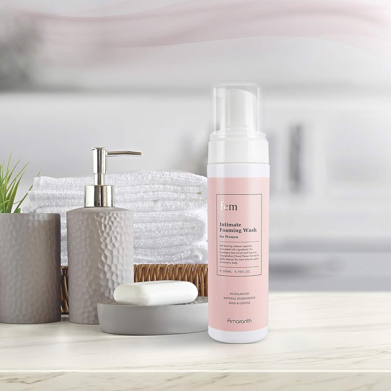 pH Balance Intimate Wash for Women - Gentle Feminine Cleanser for Sensitive Skin | 200ml / 6.8 fl oz