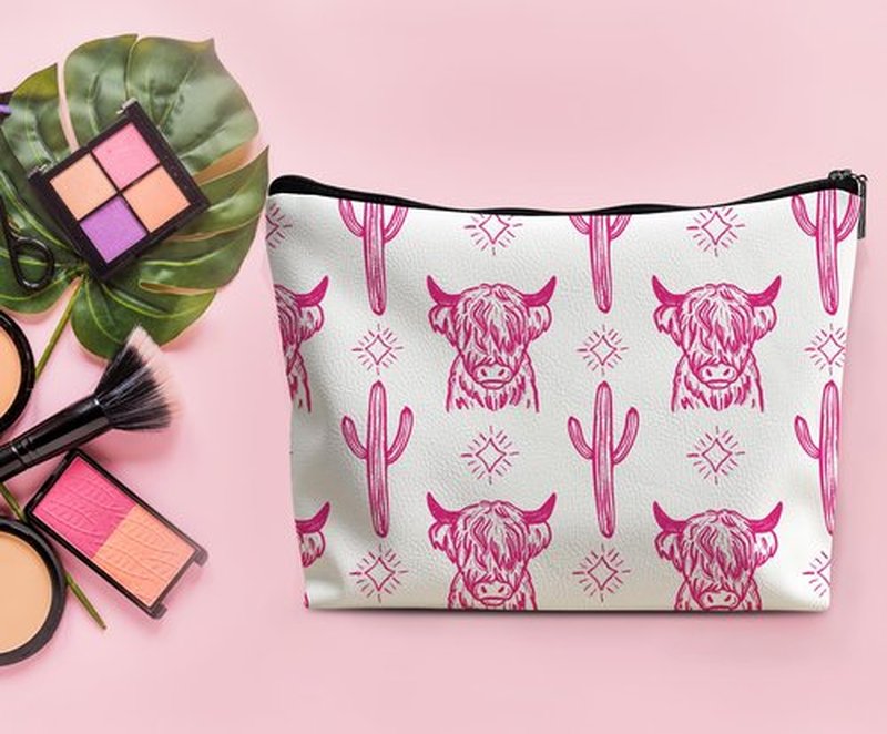 Lacosu Western Makeup Bag,Western Gifts For Women,Cow Makeup Bag,Cowgirl Stuff,Western Stuff For Women,Western Gifts,Cowgirl Gifts(Leather COW L)