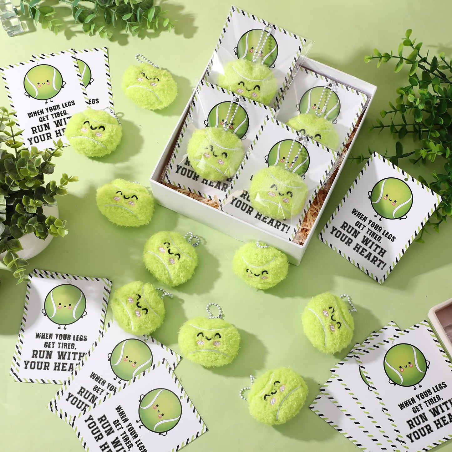 Jenaai 20 Set Tennis Gifts Smile Keychain with Inspirational Cards for Tennis Party Favors Sports Lover Team Coworker Birthday Gifts Bags