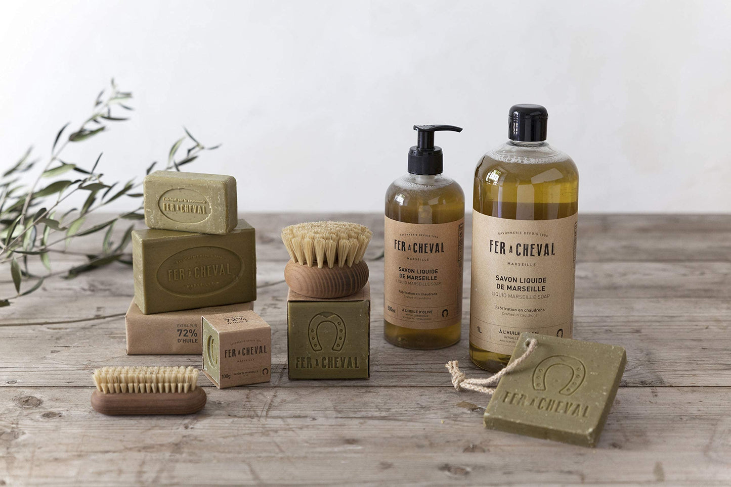 Fer à Cheval Savon De Marseille Liquid Soap, Organic Olive Oil Soap, 1 L / 33.81 fl oz