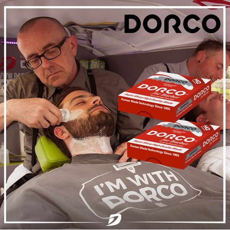 The Shave Factory Straight Edge Razor Kit (Steel Razor / 200 Dorco Single Edge Razor Blades Red)