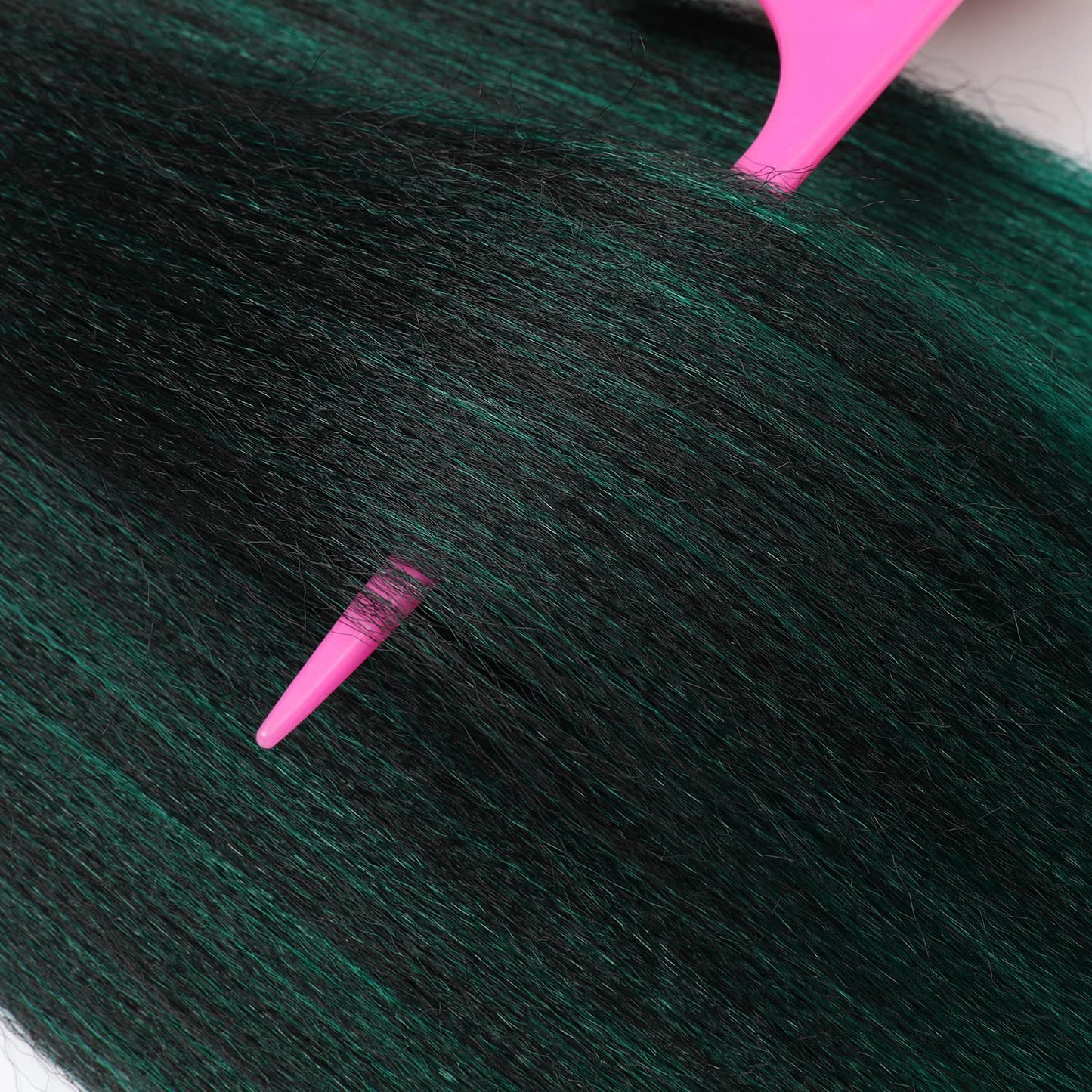 Pre-Stretched Braiding Hair, 20 inch Braiding Hair 8 Packs Ombre Black to Green Professional Soft Yaki Texture,No Itch, Hot Water Setting Hair Extensions for Braids (20in,1B/Green)
