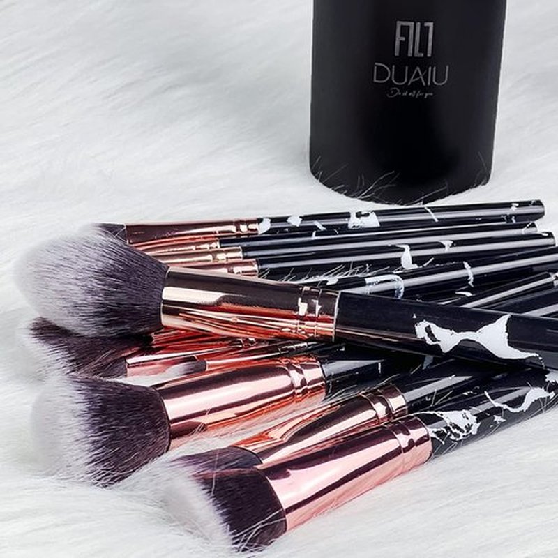 Makeup Brushes Set DUAIU 16PCS Professional Premium Synthetic Black Marble Make Up Brushes Foundation Brush Powder Blush Eyeshadow Brush Set With Makeup Brush Holder and Gift Box