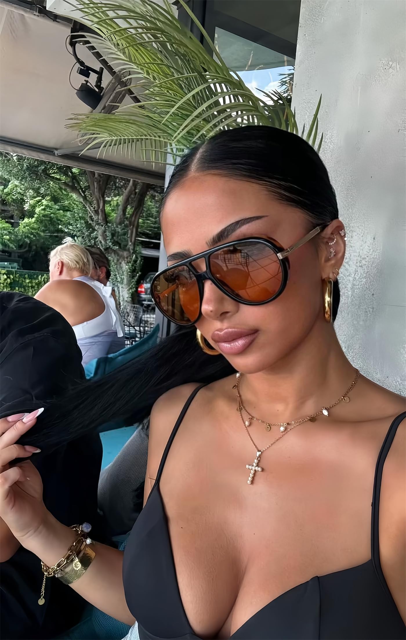 GUVIVI Retro Gold Aviator Sunglasses for Women Men, 2026 Metal Oversized 70s Aviators Black Vacation Beach Sun Glasses