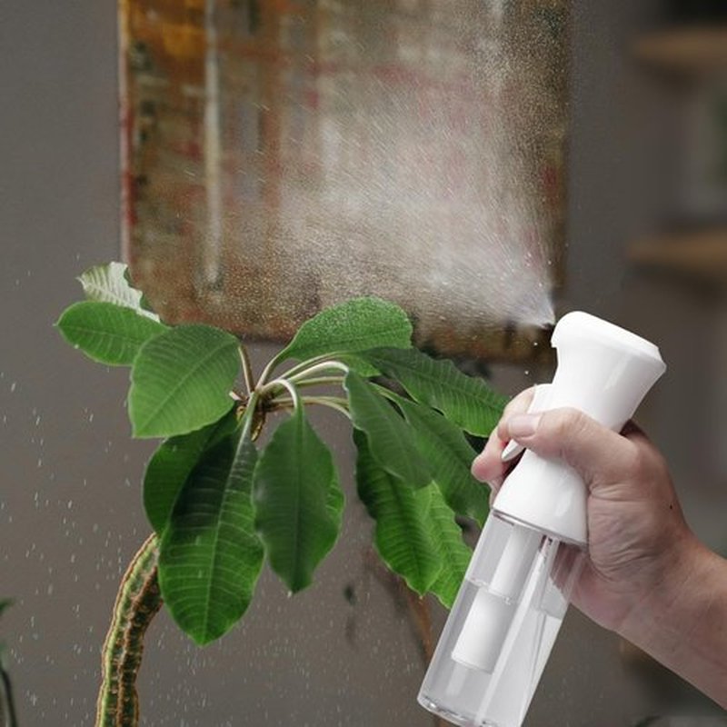 HPPFFY Continuous Spray Bottle for Hair, 2Pack White 6.8oz Mister Spray Bottle, Hair Spray Bottles for Hairstyling, Cleaning, Plants, Pets, Salons & More