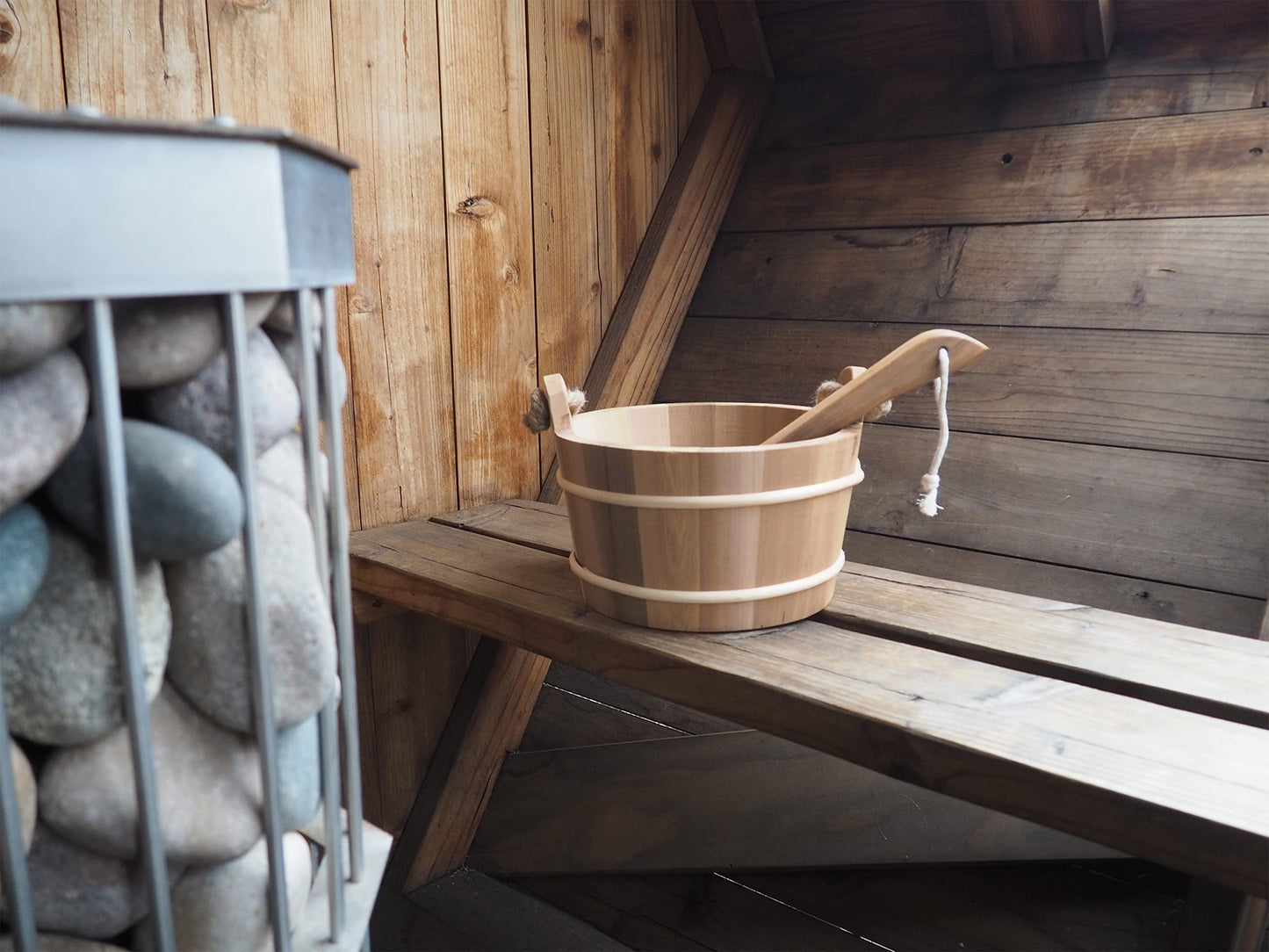 HSE Cedar Large Sauna Bucket & Ladle (6L, Red Cedar)
